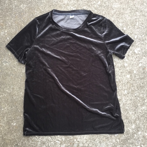 OLD NAVY | Velvet T-shirt! - Picture 2 of 4